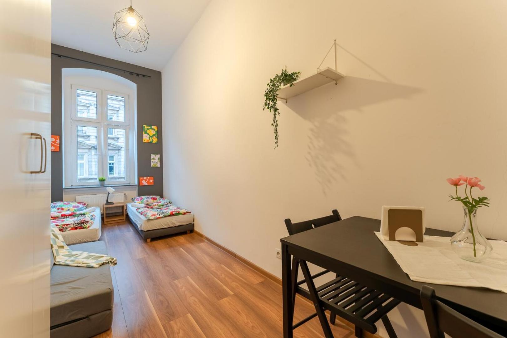 Spoko Pokoje Na Trzebnickiej - Blisko Centrum - By Spaceapart Wrocław Exterior foto